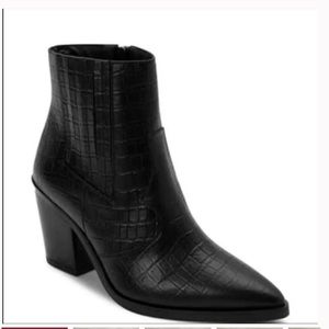 Blondo Snakeskin Waterproof Bootie